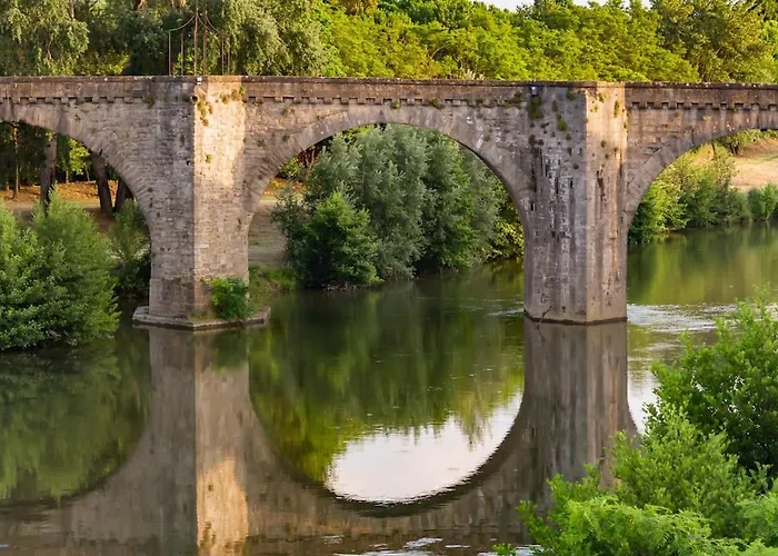 La Cite Merveilleuse - Cite - Clim - Wifi
